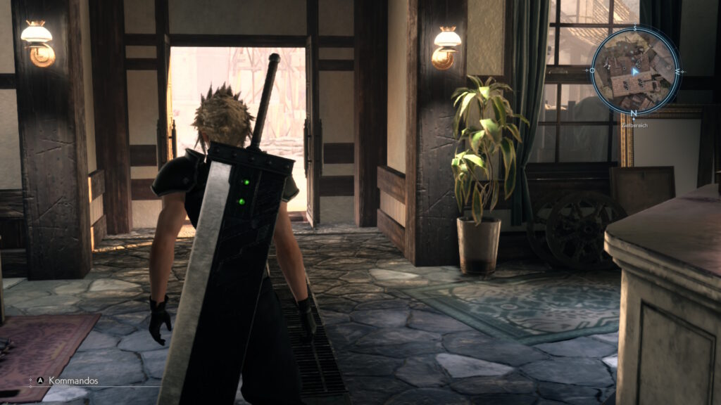 Screenshot aus Final Fantasy VII: Rebirth. Cloud steht mit dem Rücken zu uns und guckt durch die Tür des Hauses nach draußen. Er steht mitten in einem Haus und draußen scheint es hell zu sein. rechts ist ein Fenster und links daneben steht eine kleine Palme.
